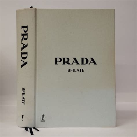 prada sfilate ippocampo|PRADA SFILATE : Frankel, Susannah: Amazon.co.uk: Books.